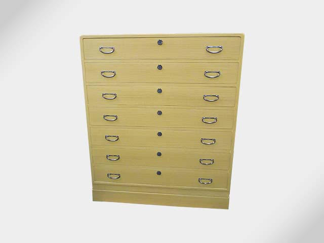 桐　桐箪笥（整理たんす）の洗い