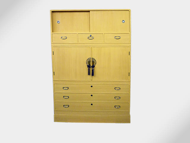 桐　桐和たんすの洗い